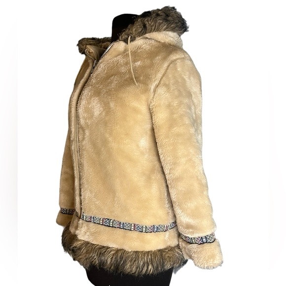 Vtg Weather Tamer Boho Faux Fur Hooded Eskimo Zip Front Snow Buny Coat - Picture 2 of 9